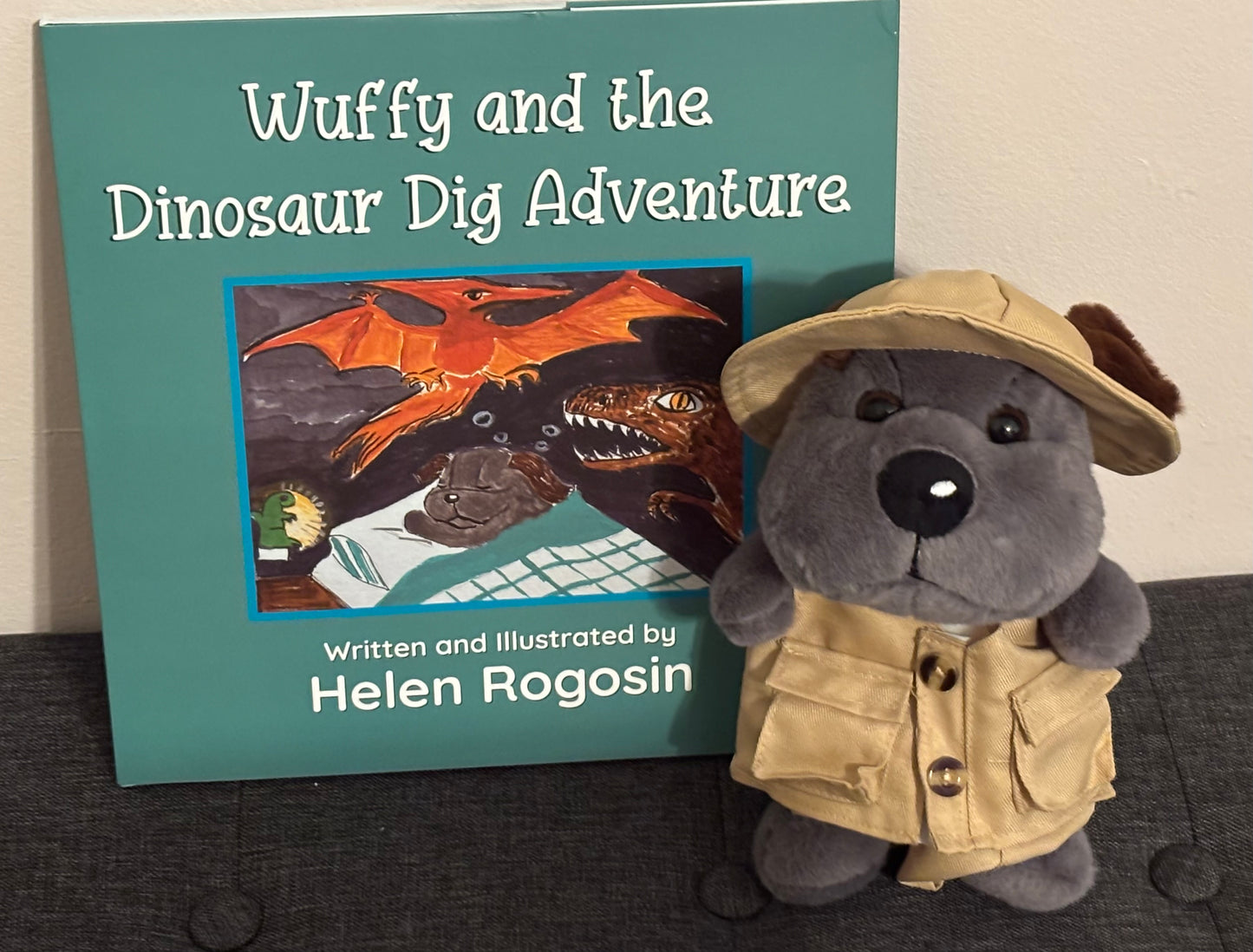 Wuffy and the Dinosaur Dig Adventure and Dressed Wuffy Plush (Digging Outfit) - Book 2 Dressed Gift Set